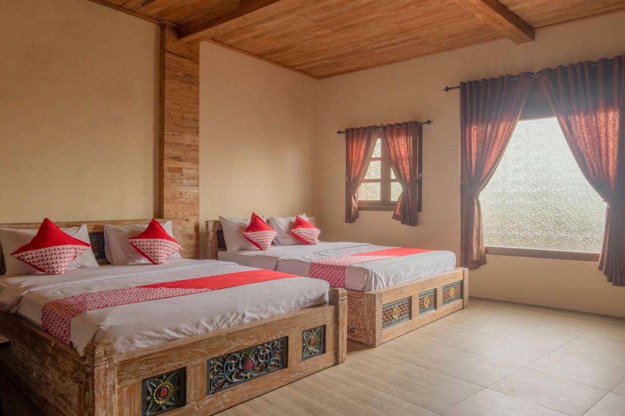 Hotel Batukaras Kalaras Zewnętrze zdjęcie