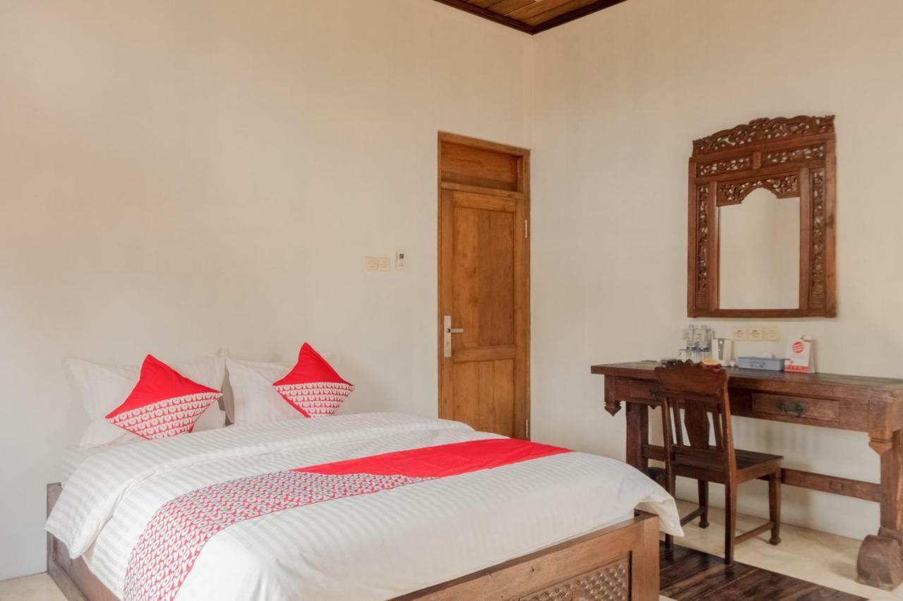 Hotel Batukaras Kalaras Zewnętrze zdjęcie