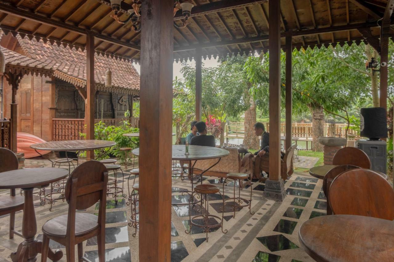 Hotel Batukaras Kalaras Zewnętrze zdjęcie