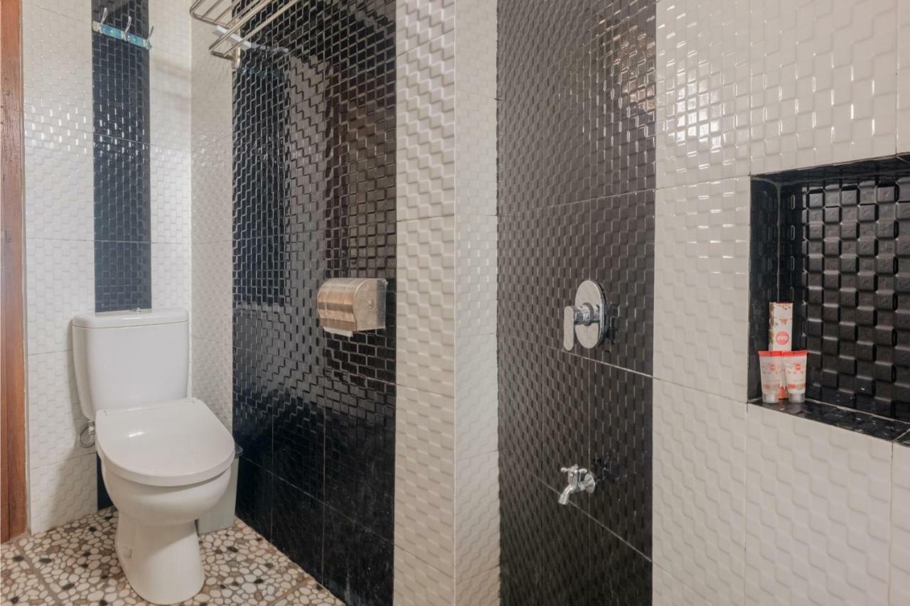 Hotel Batukaras Kalaras Zewnętrze zdjęcie